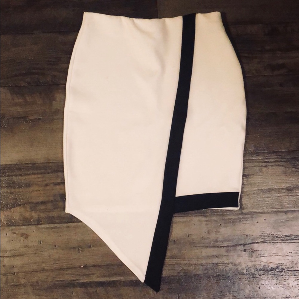 Asymmetrical Mini skirt